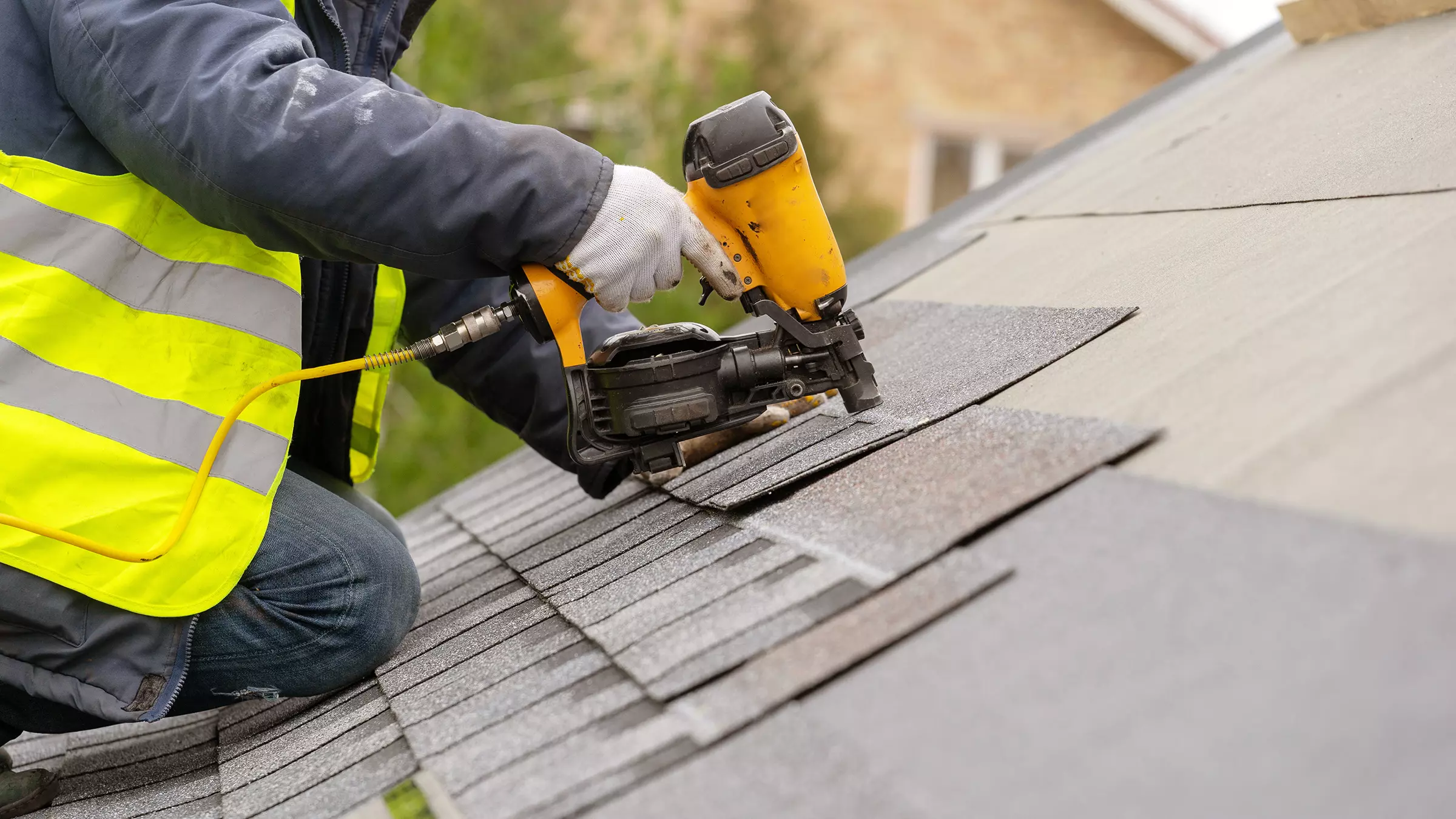 Shingle-install-LR.jpg